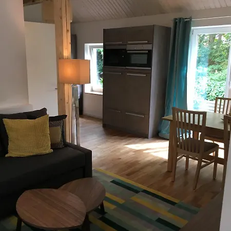 Semesterbostad Ferienquartier Kronenfeld *