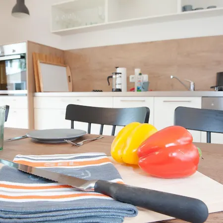 Ferienquartier Kronenfeld ツィノヴィッツ